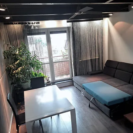 Kawalerka Z Bezplatnym Miejscem Parkingowym *